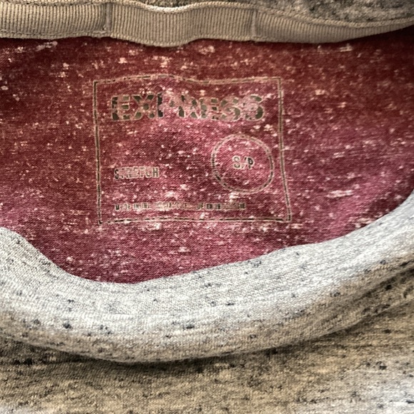 Express T-Shirt - Picture 3 of 3